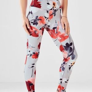 Fabletics - High Waisted Printed Powerhold Legging, Bountiful